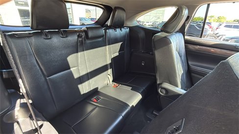 Used 2021 Toyota Highlander Platinum image 23