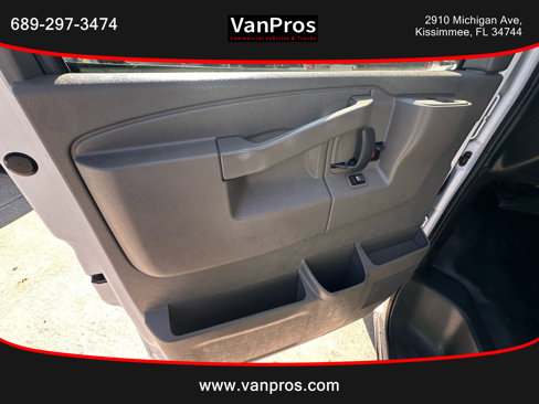 Used 2017 Chevrolet Express 2500 image 8