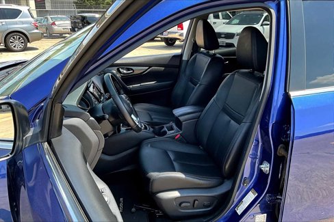 Used 2018 Nissan Rogue SL image 7