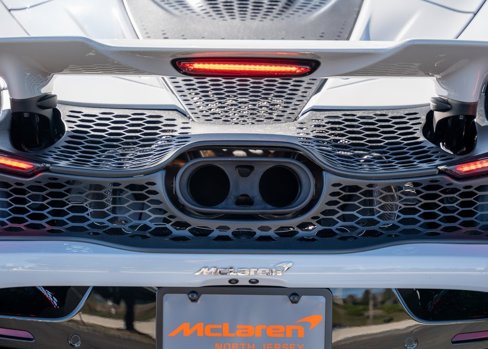 Used 2024 McLaren 750S Spider image 16