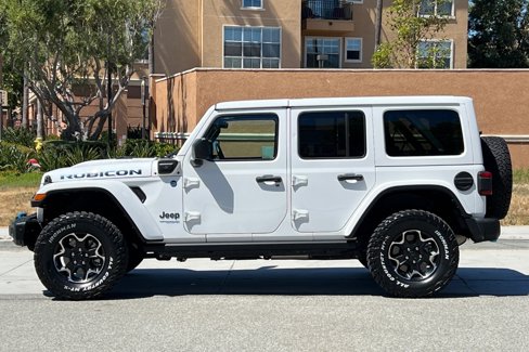 Used 2022 Jeep Wrangler Unlimited Rubicon 4xe w/ Steel Bumper Group image 7