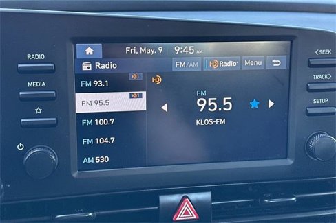 Used 2025 Hyundai Elantra Sport image 18