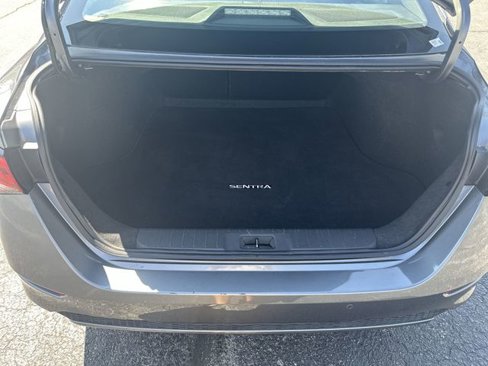 Certified 2023 Nissan Sentra SV image 32