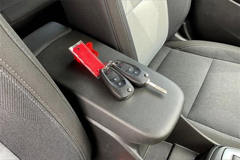 Used 2025 Chevrolet Trax LS image 11
