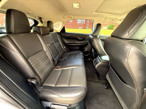 Used 2016 Lexus NX 300h AWD image 4
