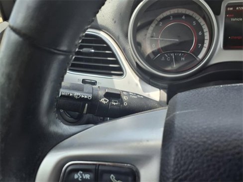 Used 2018 Dodge Journey SE w/ Popular Equipment Group image 26