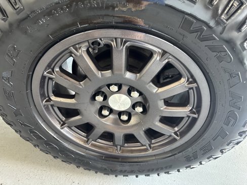 Used 2020 Chevrolet Colorado ZR2 w/ Colorado ZR2 Bison Edition image 11
