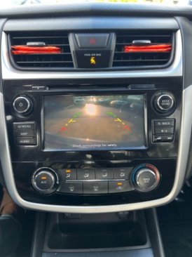 Used 2018 Nissan Altima 2.5 SR w/ SR Midnight Edition image 11
