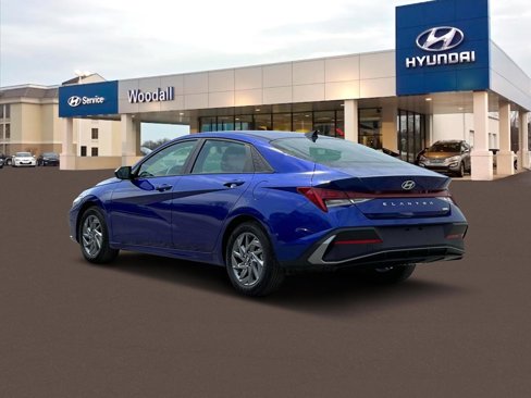 New 2025 Hyundai Elantra Hybrid image 5