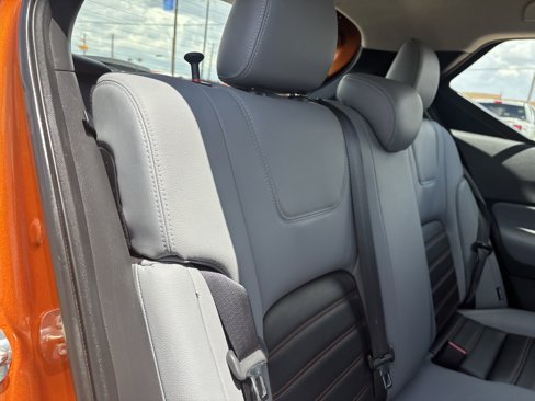 Used 2021 Nissan Kicks SR w/ SR Premium Package image 21