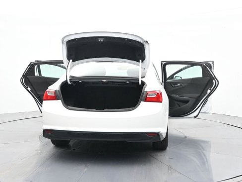 Used 2023 Chevrolet Malibu LT image 44