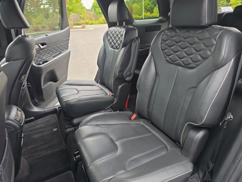 Used 2020 Hyundai Palisade Limited image 16