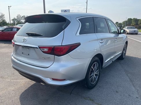 Used 2018 INFINITI QX60 FWD image 5