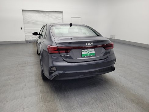 Used 2024 Kia Forte LXS image 6