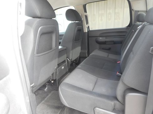 Used 2011 Chevrolet Silverado 2500 LT w/ Interior Plus Package image 14
