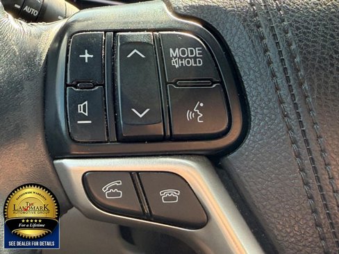 Used 2016 Toyota Highlander XLE image 15