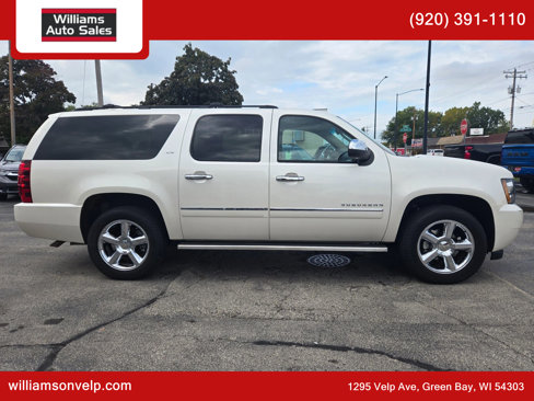 Used 2013 Chevrolet Suburban LTZ image 3