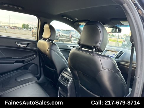 Used 2019 Ford Edge ST image 39