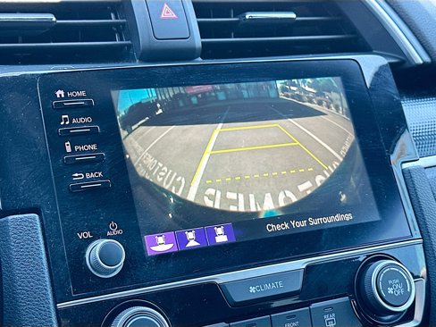 Used 2020 Honda Civic Sport image 13