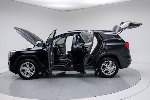 Used 2018 GMC Terrain SLE w/ Driver Convenience Package image 18