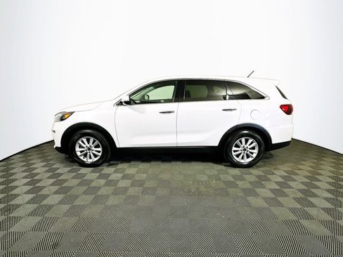 Used 2019 Kia Sorento LX image 5