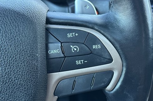 Used 2015 Jeep Grand Cherokee Limited image 33