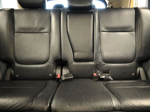 Used 2015 Mitsubishi Outlander SE image 30