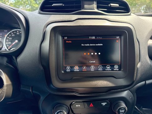 Used 2020 Jeep Renegade Trailhawk image 19