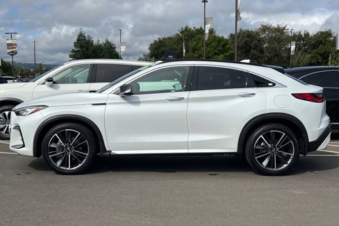 Used 2025 INFINITI QX55 Luxe w/ Cargo Package image 7