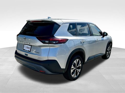 Used 2023 Nissan Rogue SV image 5