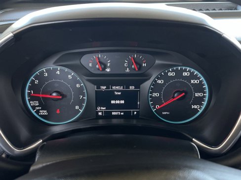 Used 2018 Chevrolet Equinox LT image 11