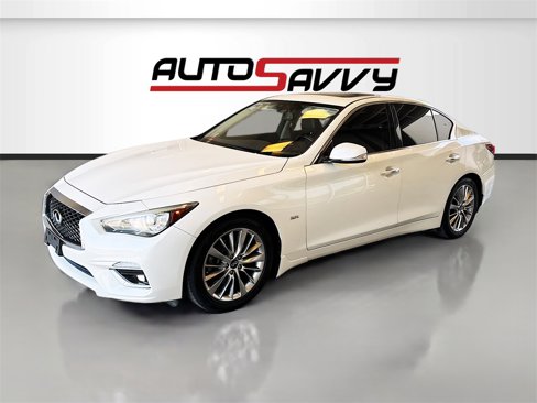 Used 2019 INFINITI Q50 Luxe w/ Essential Package (3.0T Luxe) image 3