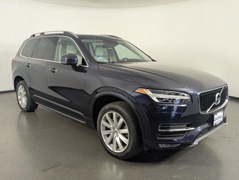 Used 2016 Volvo XC90 T6 Momentum w/ Momentum Plus Package image 2
