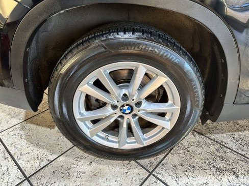 Used 2015 BMW X5 xDrive35i image 9