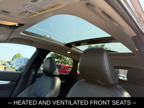 Used 2019 INFINITI QX50 Essential w/ Premium Heat Package image 7
