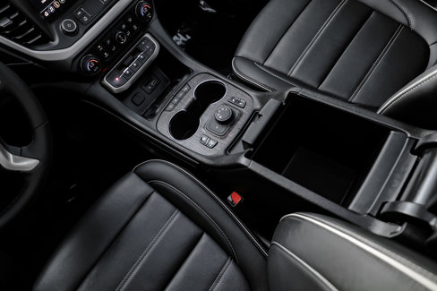 Certified 2023 GMC Acadia Denali w/ Denali Ultimate Package image 34