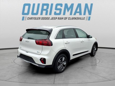 Used 2022 Kia Niro LXS image 3