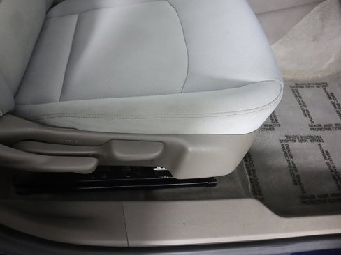 Used 2020 Chevrolet Malibu LT image 28