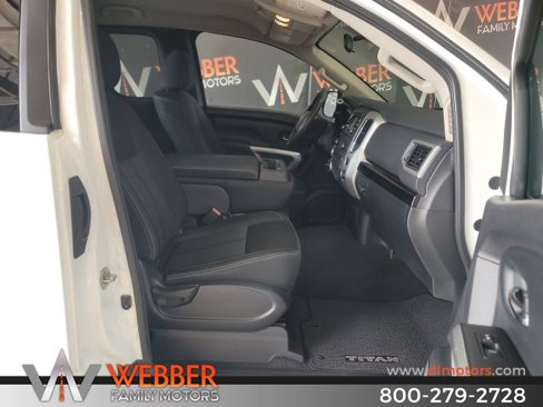 Used 2017 Nissan Titan SV w/ All Weather Package (L93) image 14