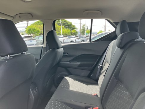 Certified 2024 Nissan Kicks SV image 9