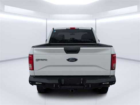 Used 2016 Ford F150 XL w/ Equipment Group 101A Mid image 4