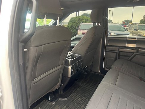 Used 2018 Ford F150 XLT w/ Equipment Group 302A Luxury image 18