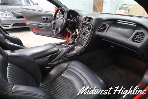 Used 2000 Chevrolet Corvette Convertible w/ Memory Pkg image 29