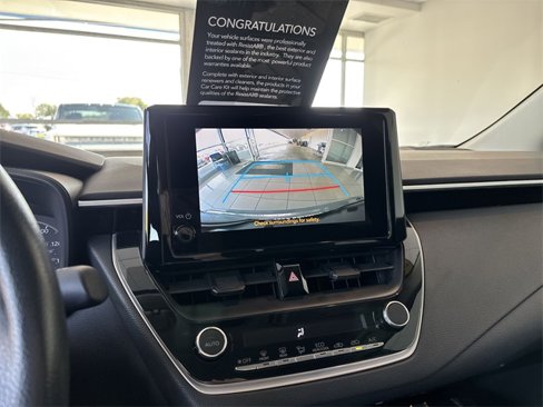 Used 2023 Toyota Corolla LE image 23
