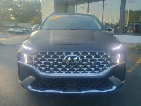 Used 2023 Hyundai Santa Fe Limited image 2