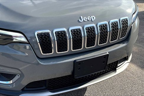 Used 2020 Jeep Cherokee Limited image 29