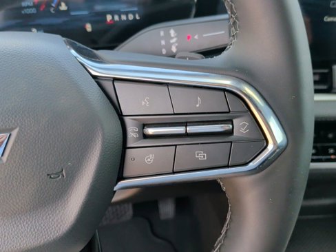 New 2026 Chevrolet Equinox LT w/ Convenience Package II image 18