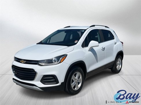Used 2018 Chevrolet Trax LT w/ LT Convenience Package image 1