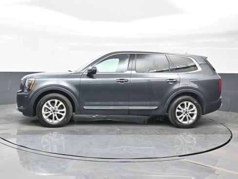 Used 2021 Kia Telluride LX image 3