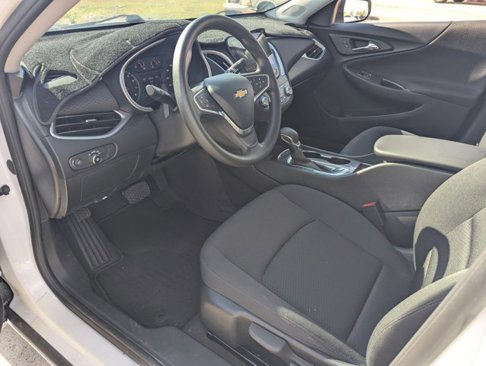 Used 2022 Chevrolet Malibu LS image 9